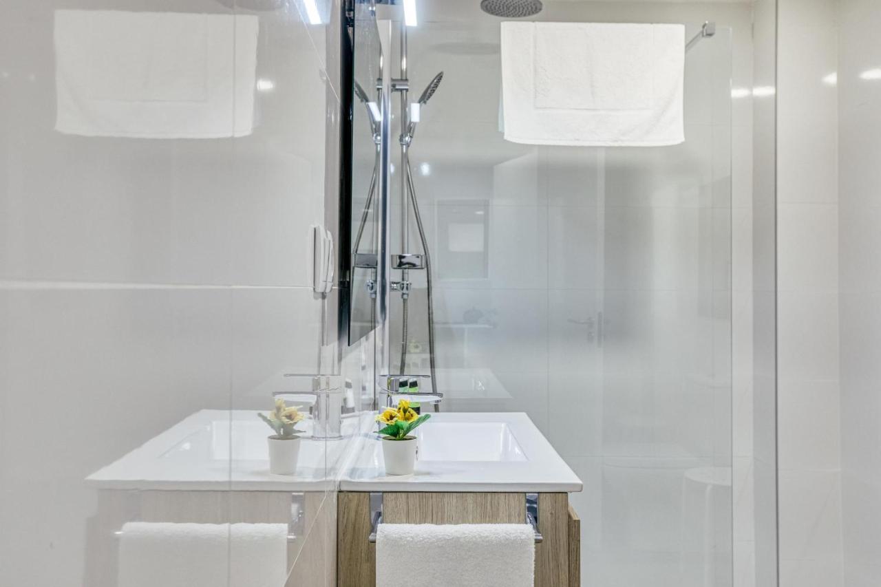 Murtra Apartment Roses Eksteriør bilde